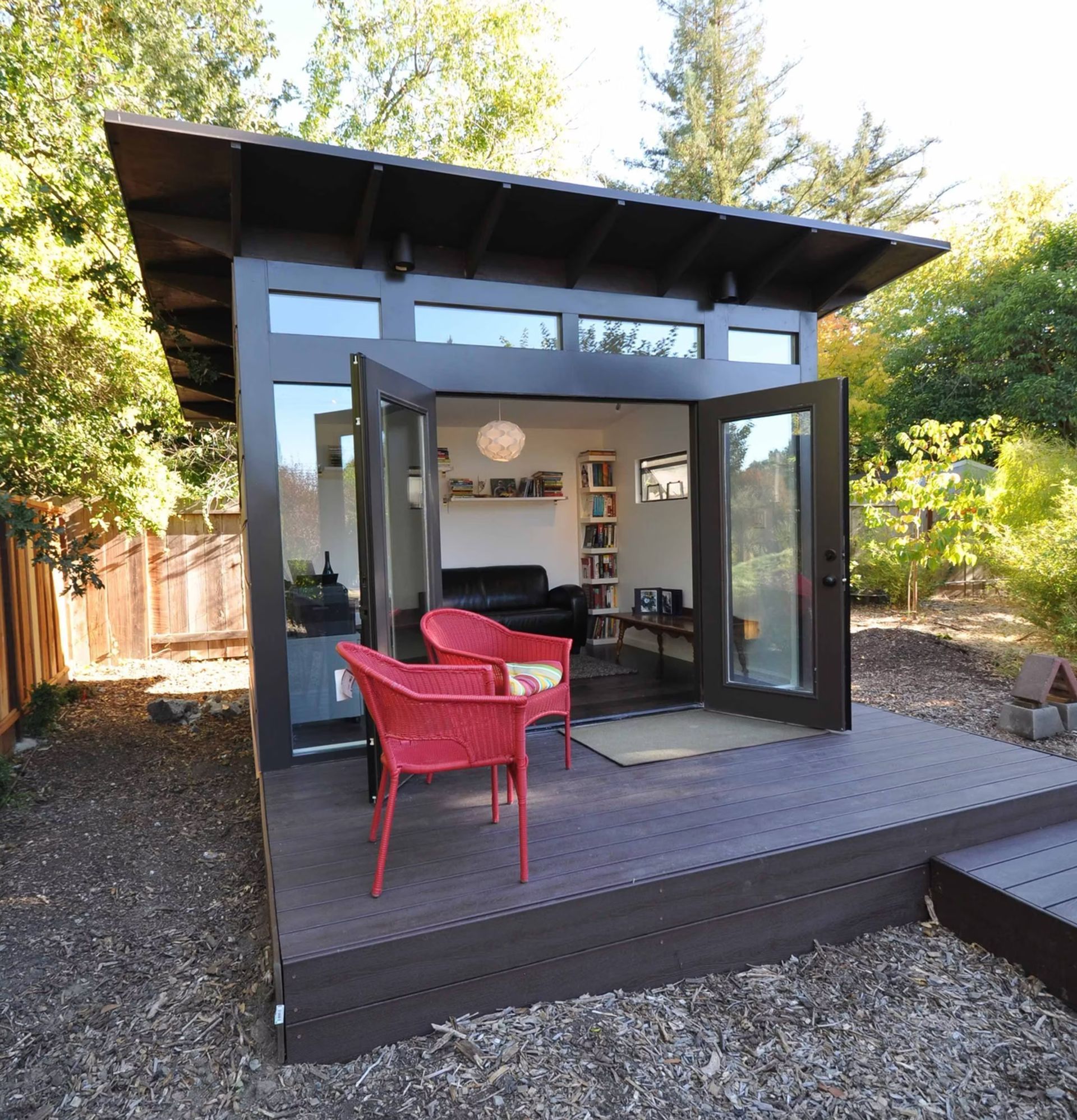 Outdoor Home Office in Florence, OR